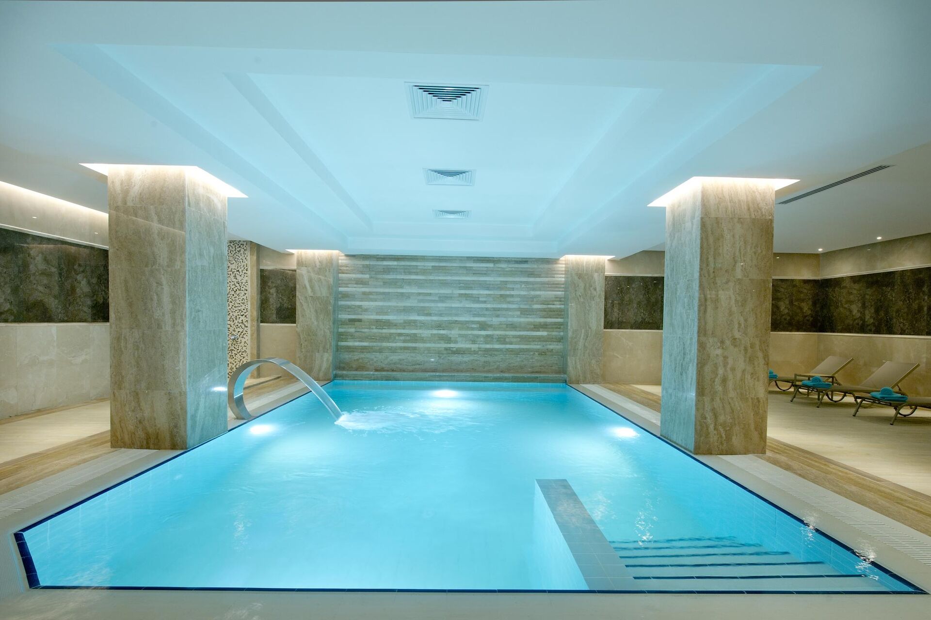 Alusso Thermal Hotel Spa & Convention Center